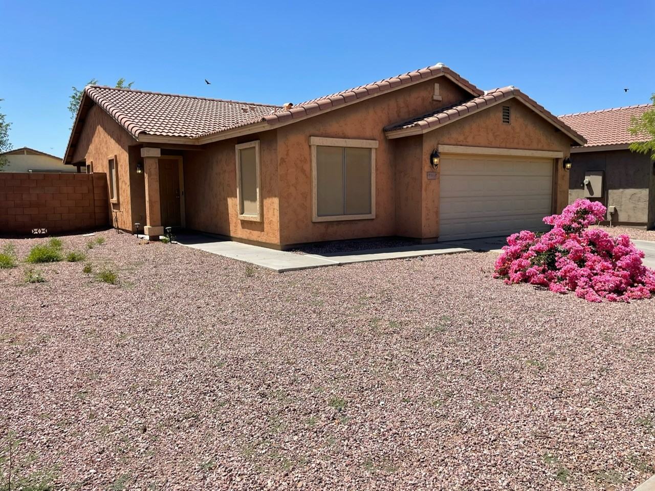 7468 S Skylark Ln - Photo 2 of 27