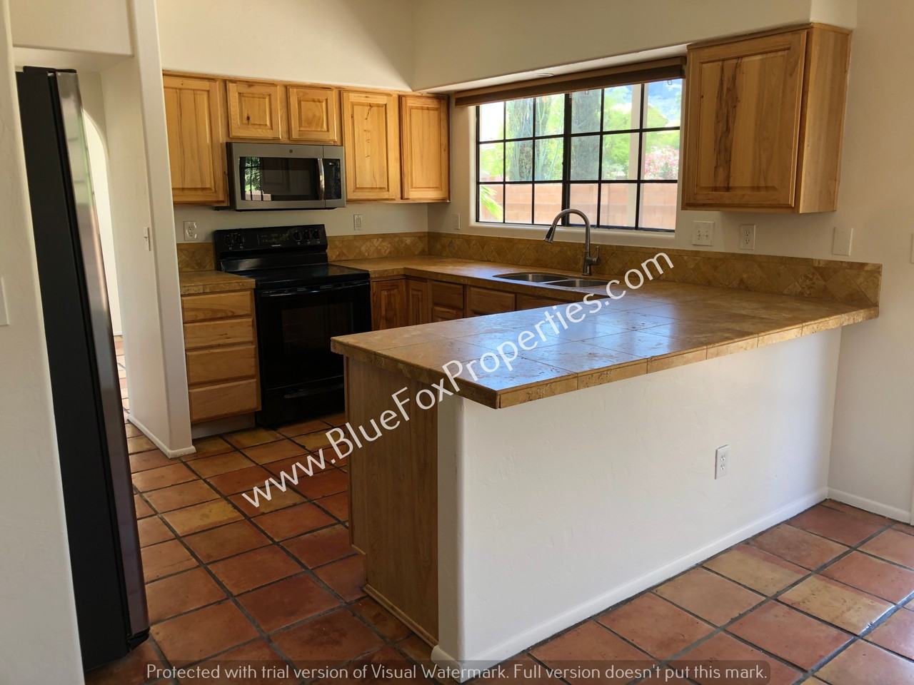 759 W Clear Creek Way - Photo 3 of 31