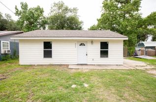 809 Cass St - Photo 1 of 1