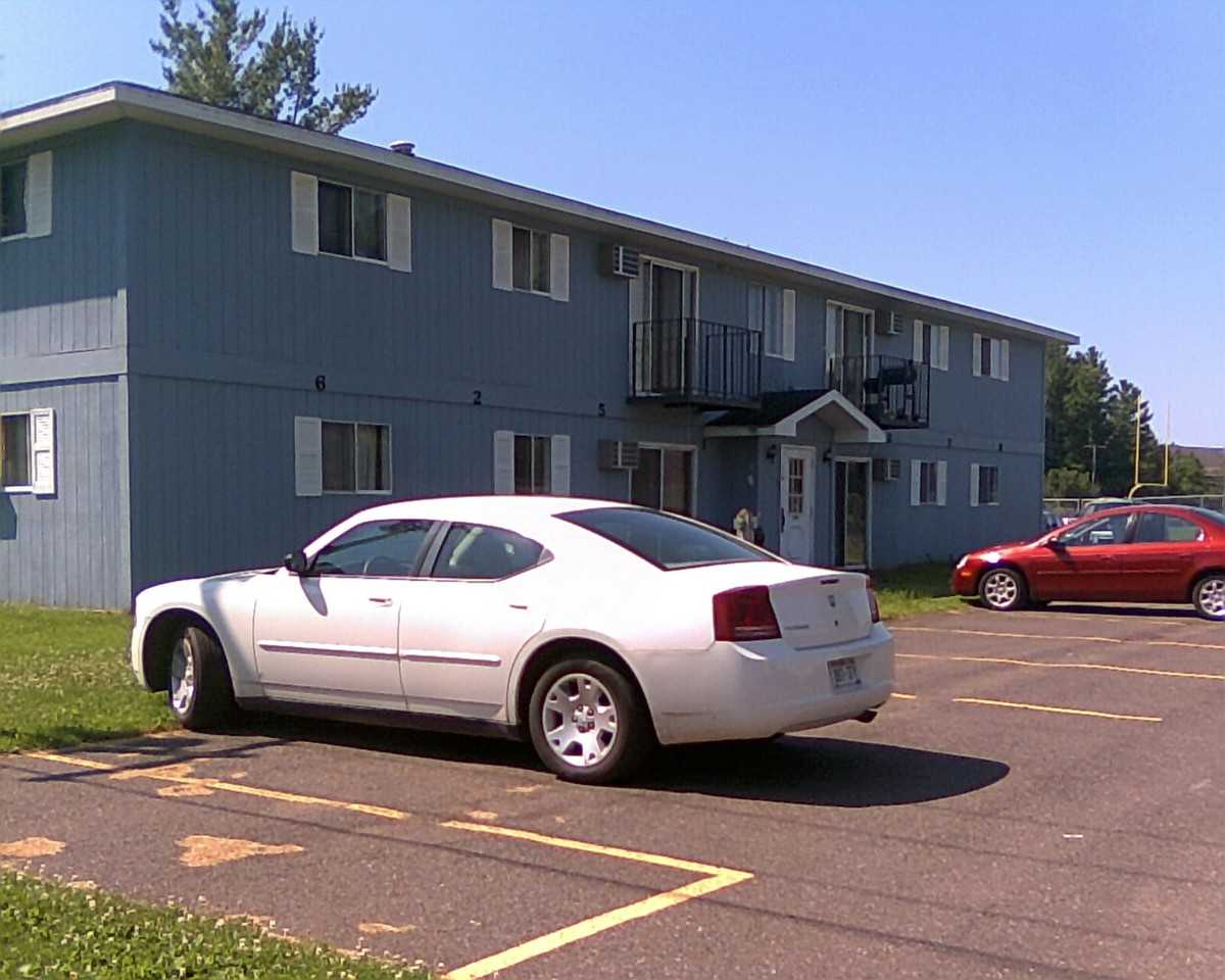 1120 3Rd Ave E - Photo 3 of 30