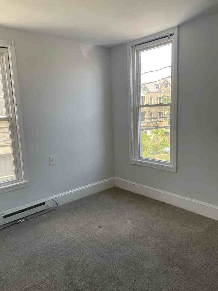 16-24 Buttles - Photo 2 of 22