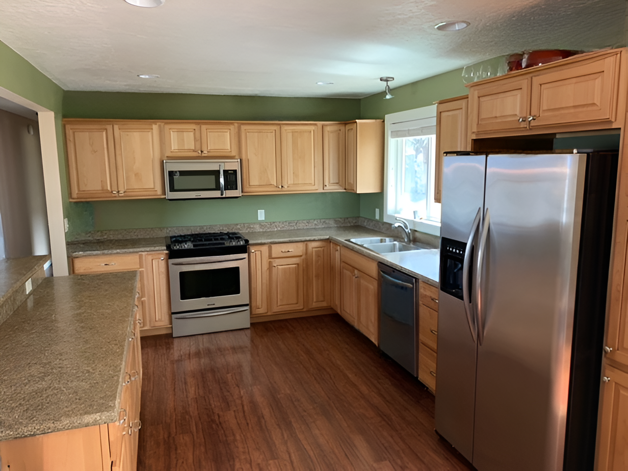 407 Ben Hogan Dr - Photo 2 of 23