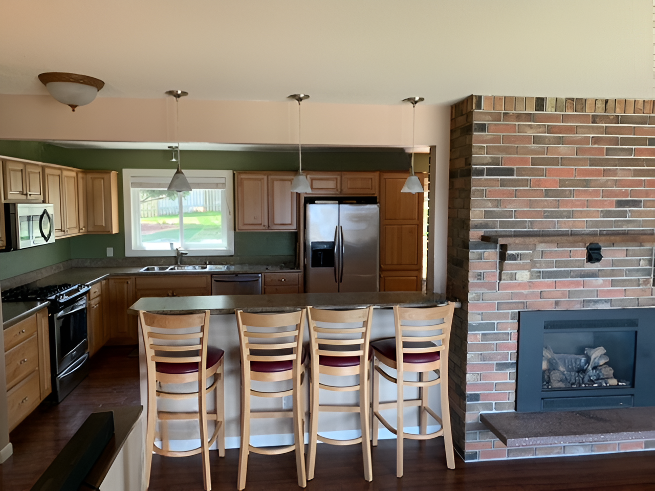 407 Ben Hogan Dr - Photo 3 of 23