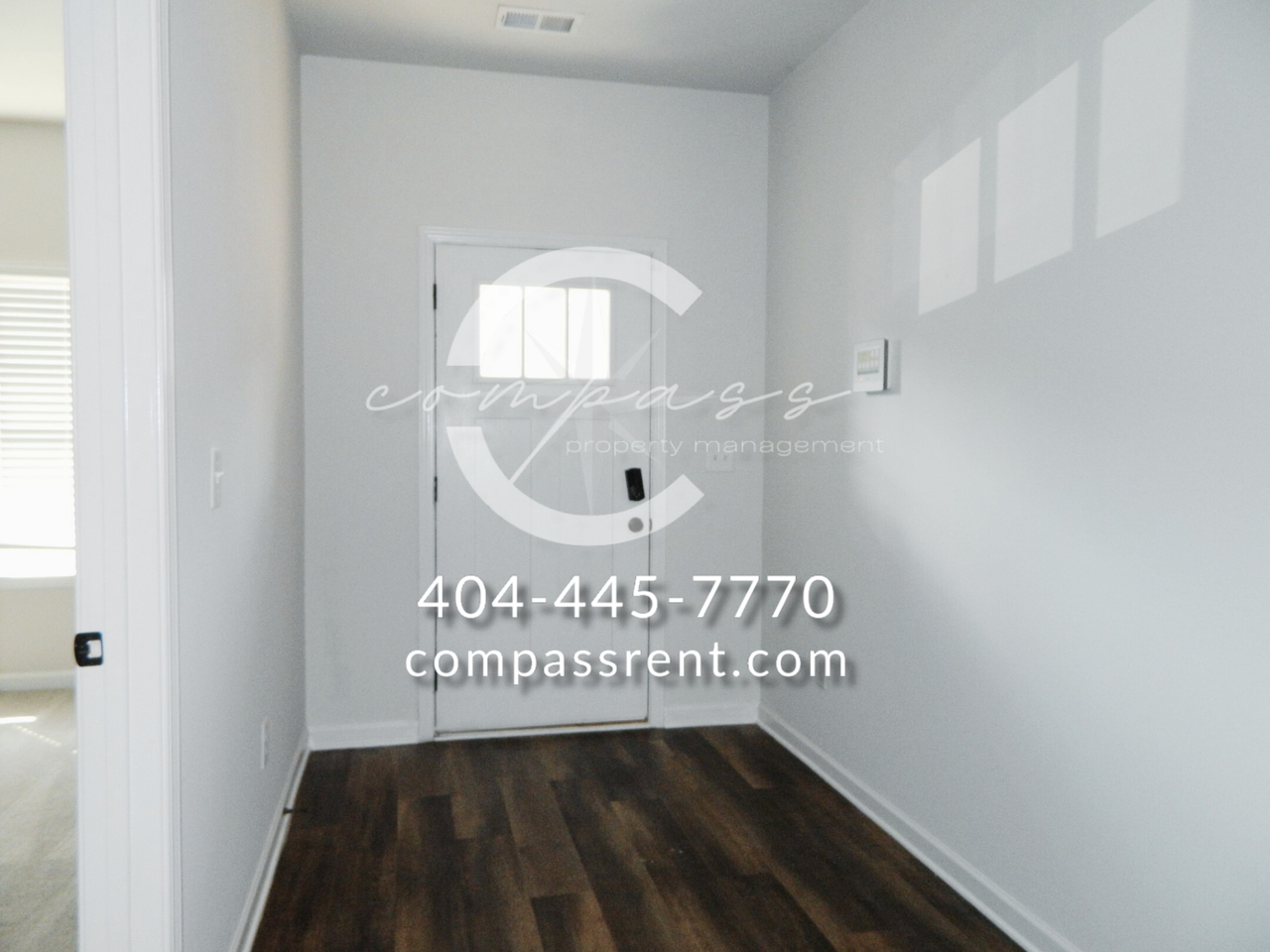 2888 Bayrose Cir - Photo 4 of 33