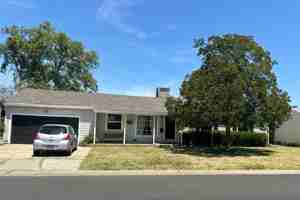 featured image of 2229 Juliesse Ave