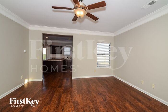 103 Waterstone Way - Photo 3 of 15