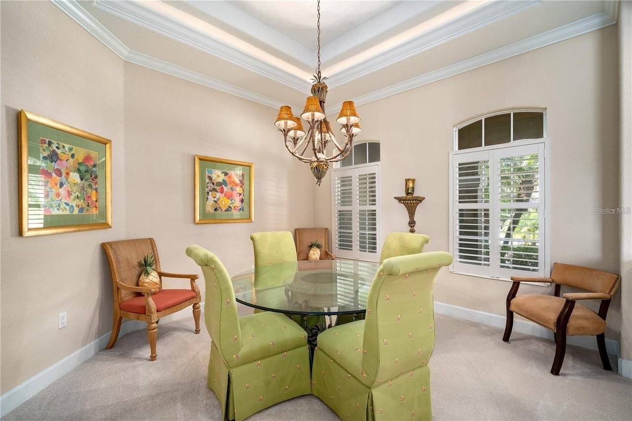 1023 Rainbow Ct - Photo 5 of 50