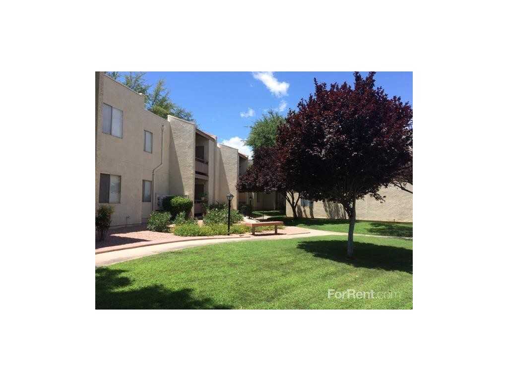 Saguaro Villas Apartments - Photo 3 of 19