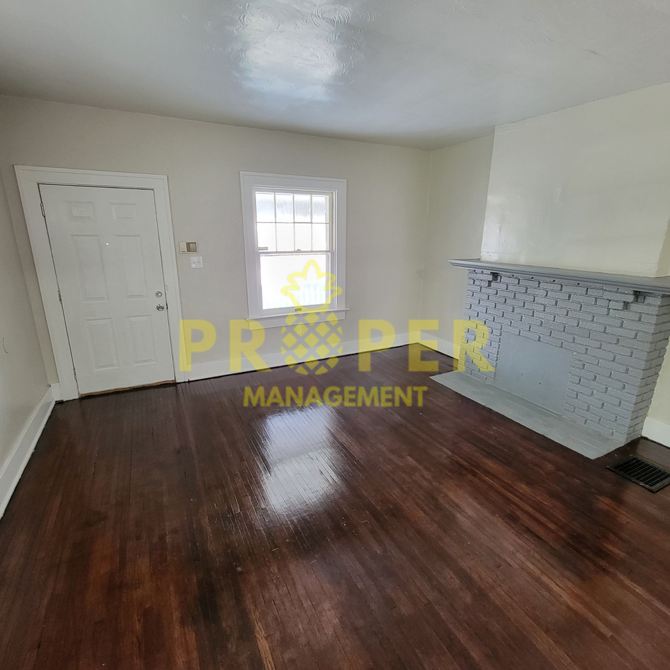 216-218 Cambridge Avenue - Photo 3 of 9