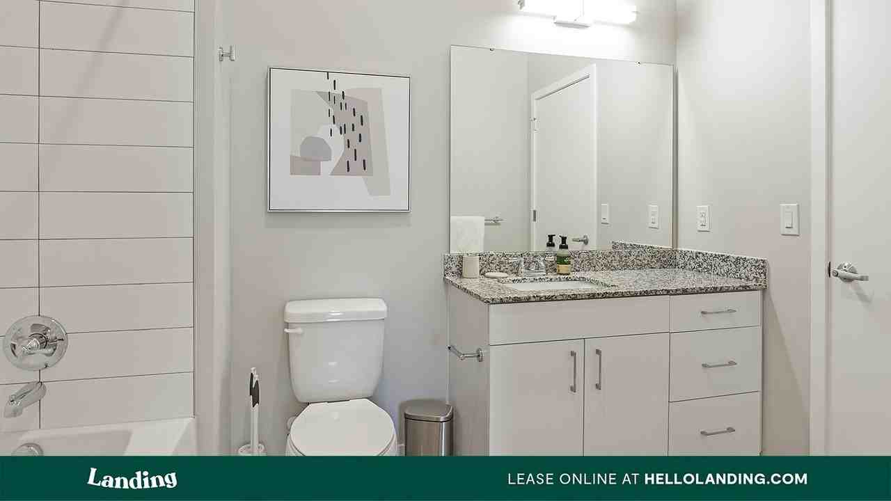 1600 NW 38th St - Photo 7 of 50