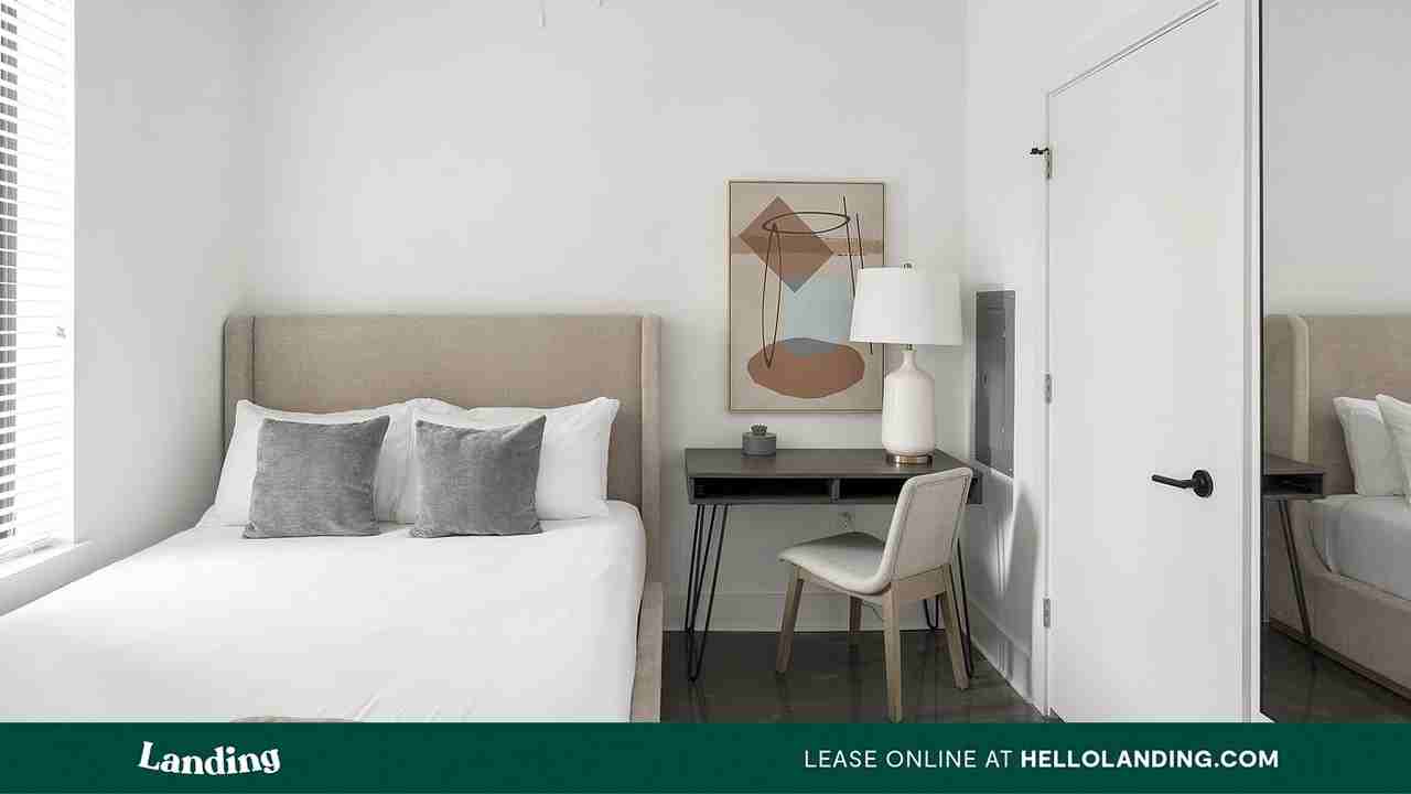 715 Merritt Ave - Photo 2 of 50