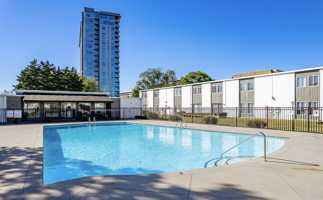 featured image of 2011 Richard Jones Road