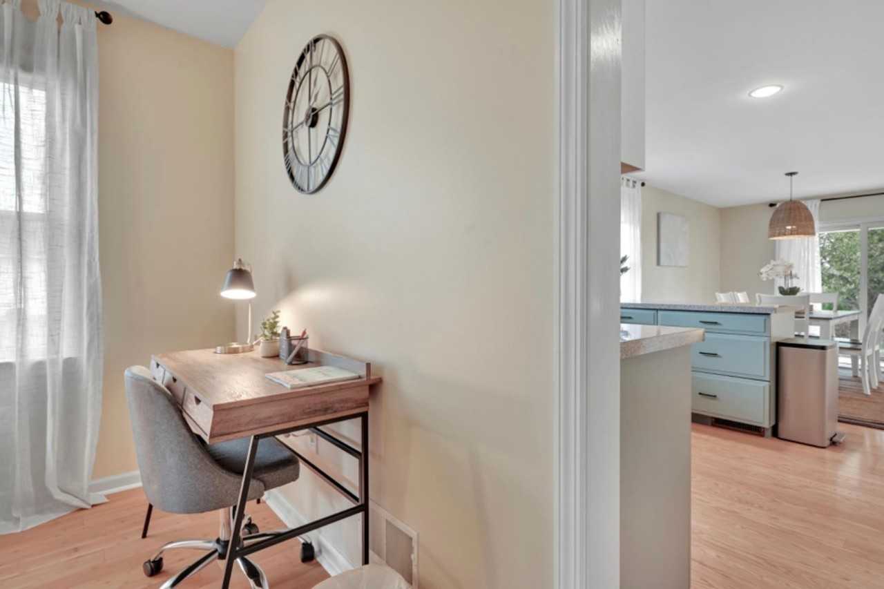 951 Mae St - Photo 4 of 17