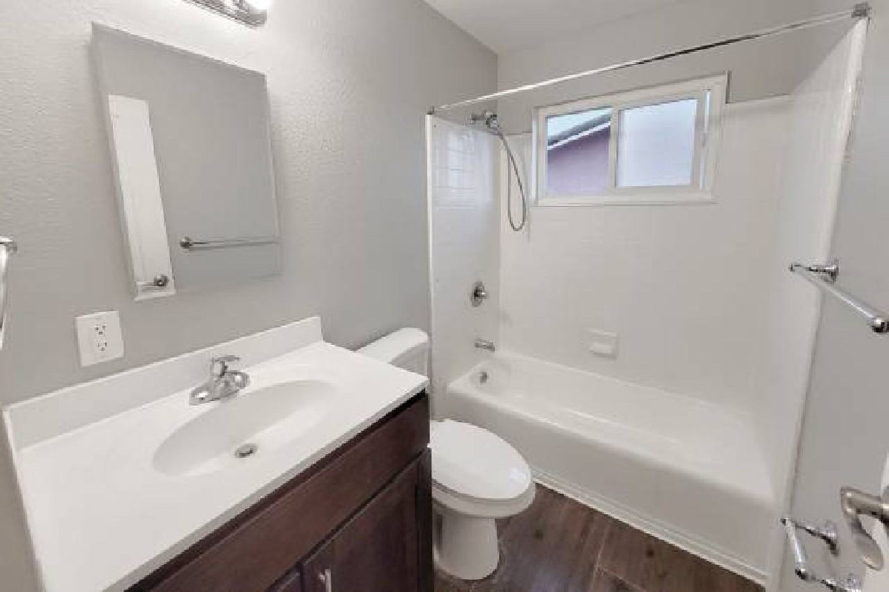 SEKK Investments Cherry LLC - Photo 4 of 5