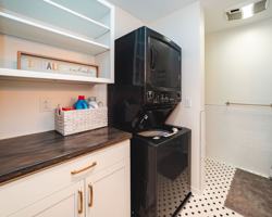 featured image of 429 State St