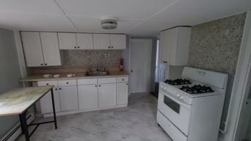 featured image of 5 Ivy Ct #2