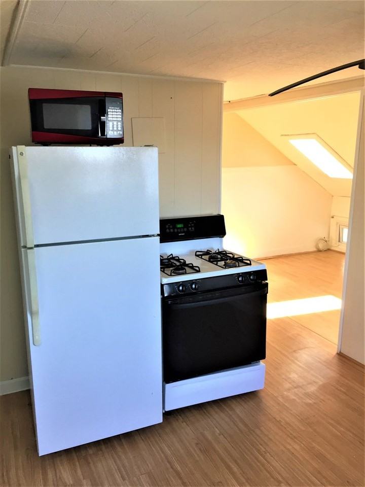 7 East Transit St. - Photo 3 of 12