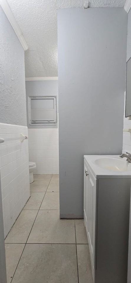 1405 Lotela Ave - Photo 2 of 6