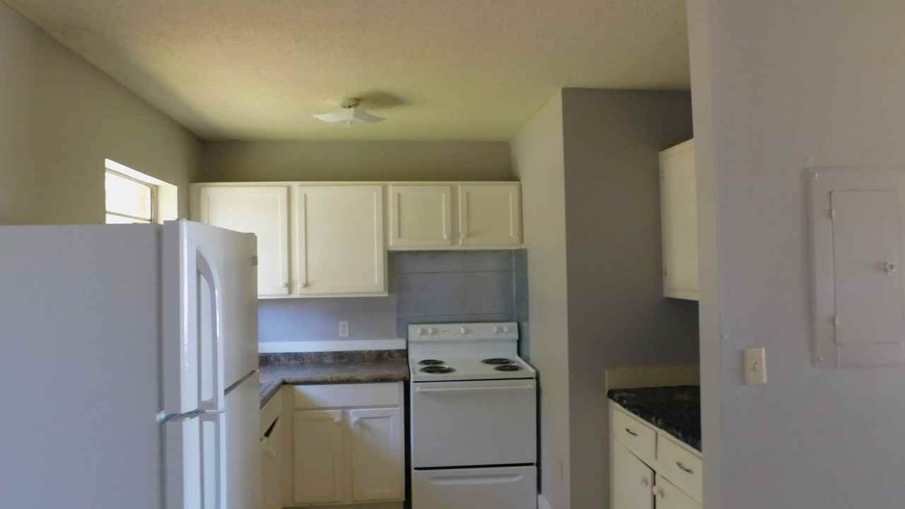 717 Richardson St - Photo 4 of 8