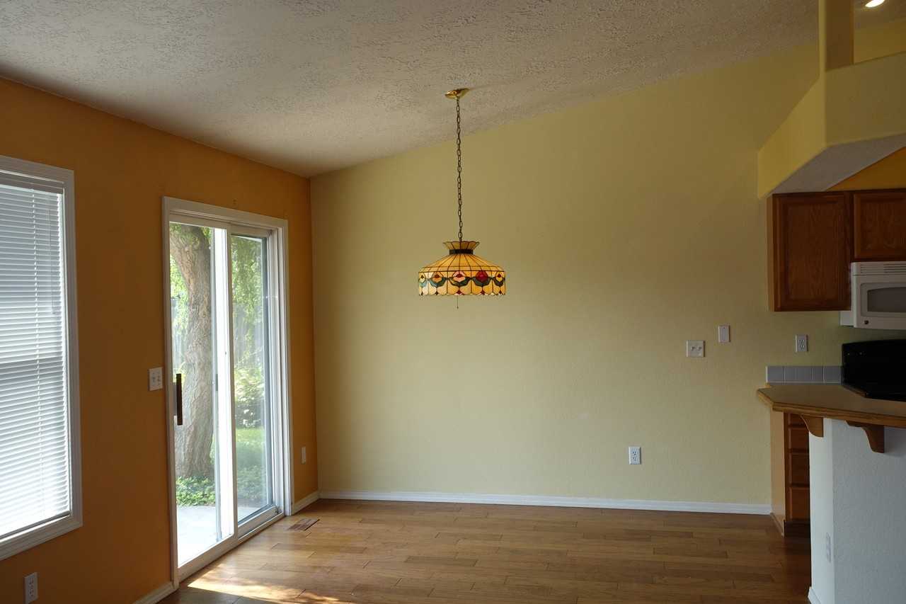 6200 N Hastings Ave - Photo 7 of 18