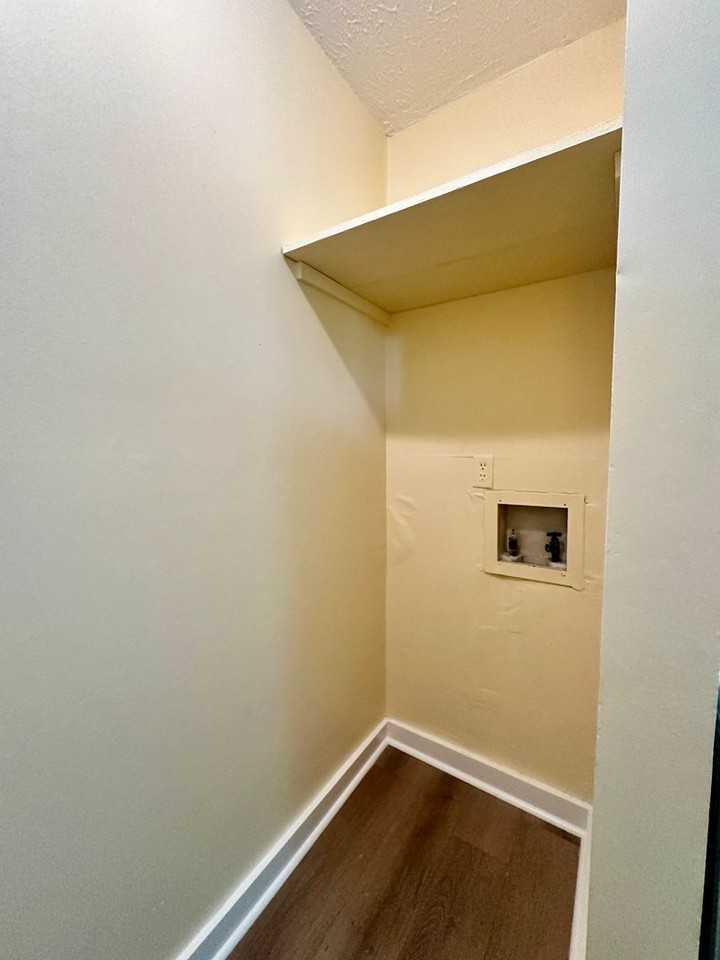 3022 Stokers Lane - Photo 3 of 7