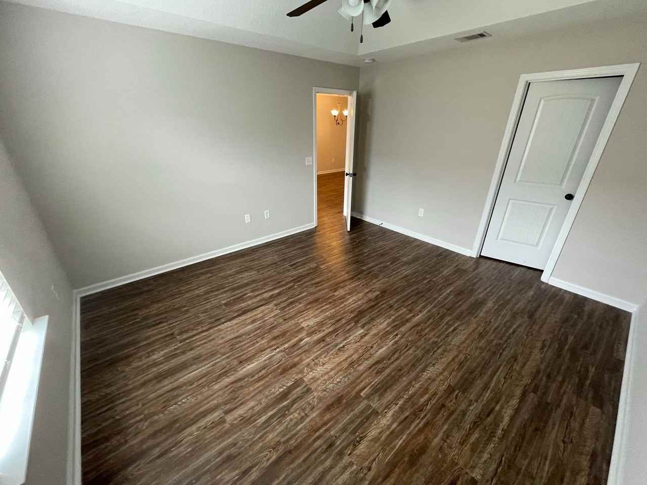 429 Andover Dr - Photo 7 of 8