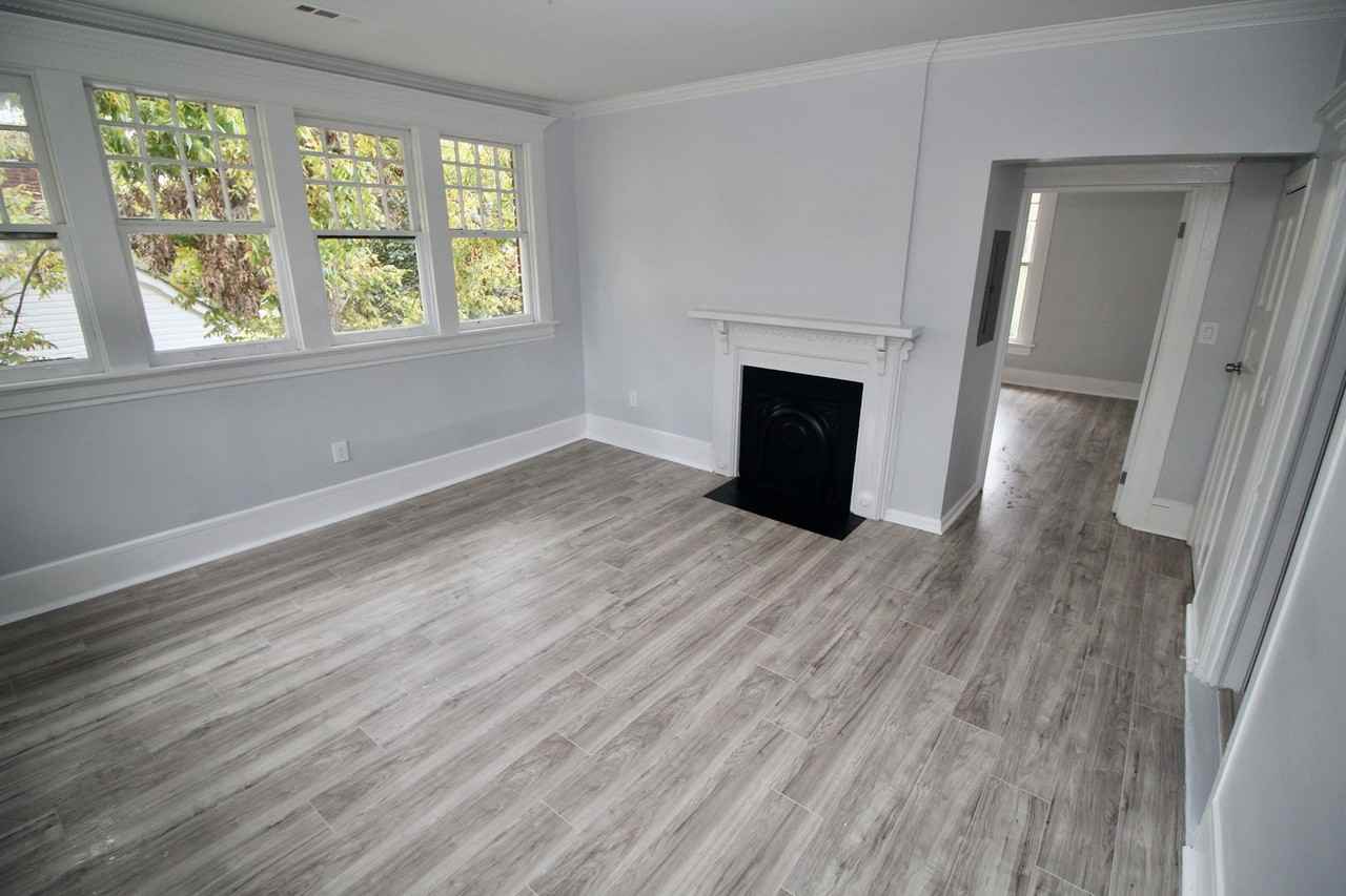 107 Pine St #A - Photo 5 of 10