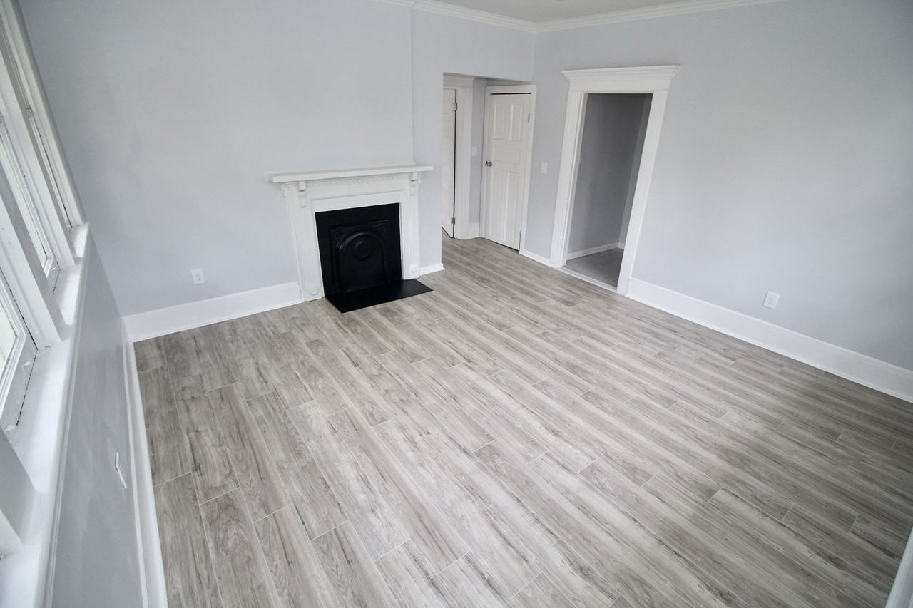 107 Pine St #A - Photo 6 of 10