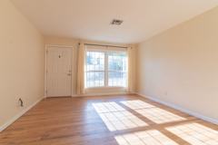 1317 Laverne Ave - Photo 1 of 1