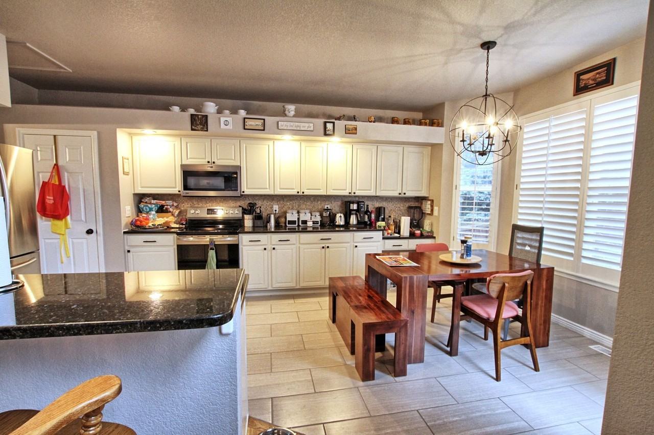 10263 Mica Way - Photo 5 of 24
