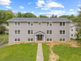 2 bedroom and 1 bath, newly remodeled - Photo 1 of 1