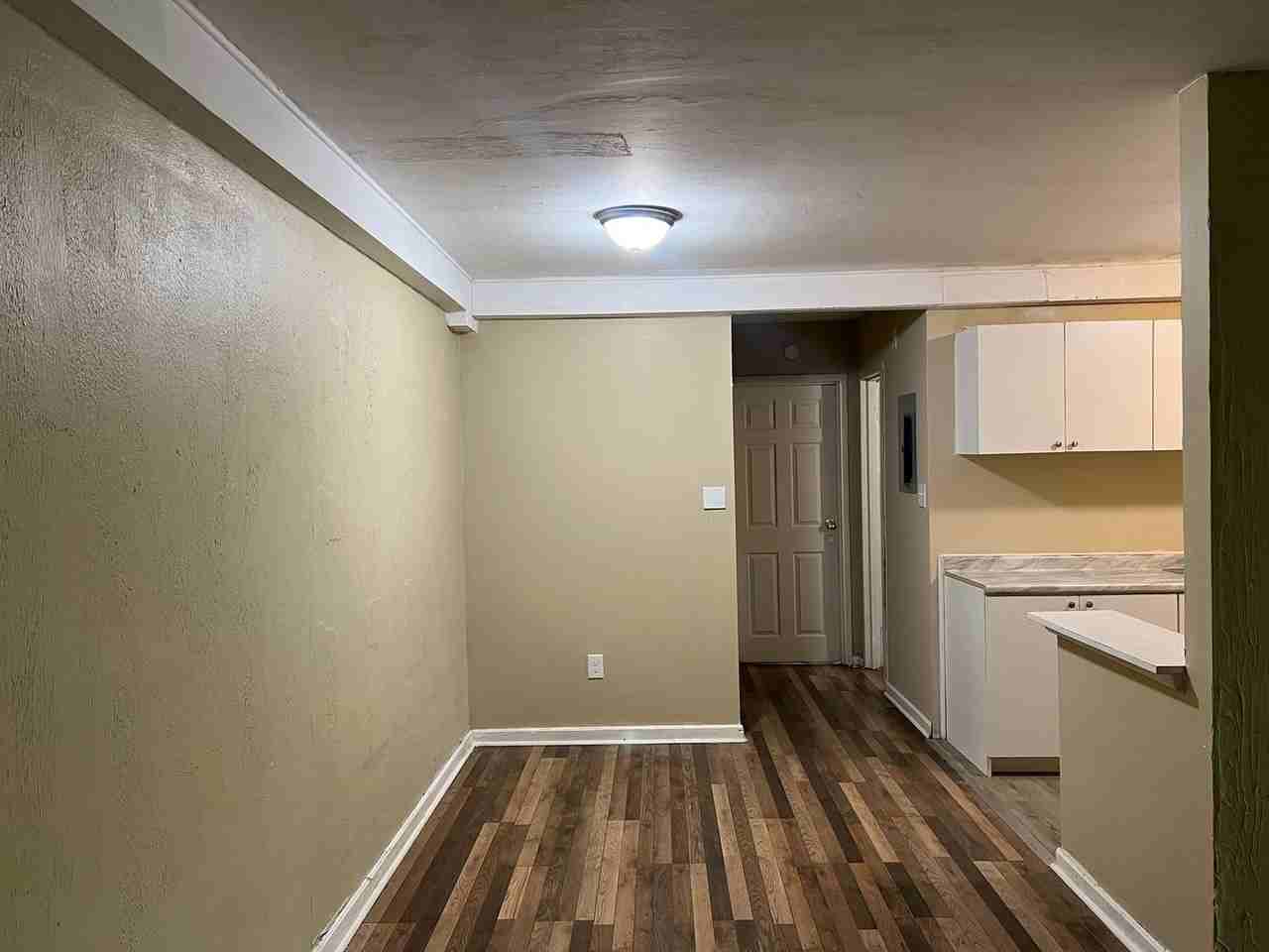 13945 Superior Road, East Cleveland - Photo 6 of 10