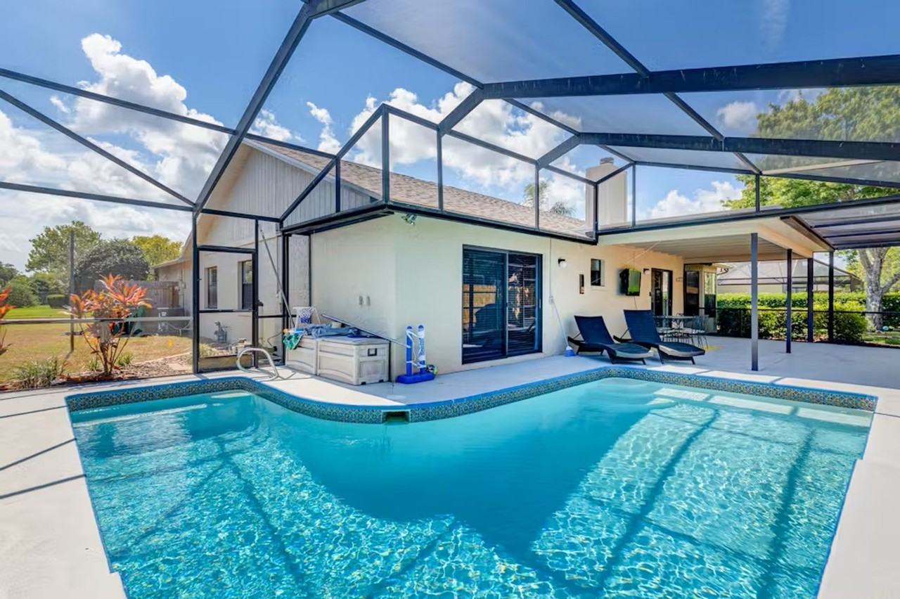 2542 Kingdom Ave - Photo 2 of 42