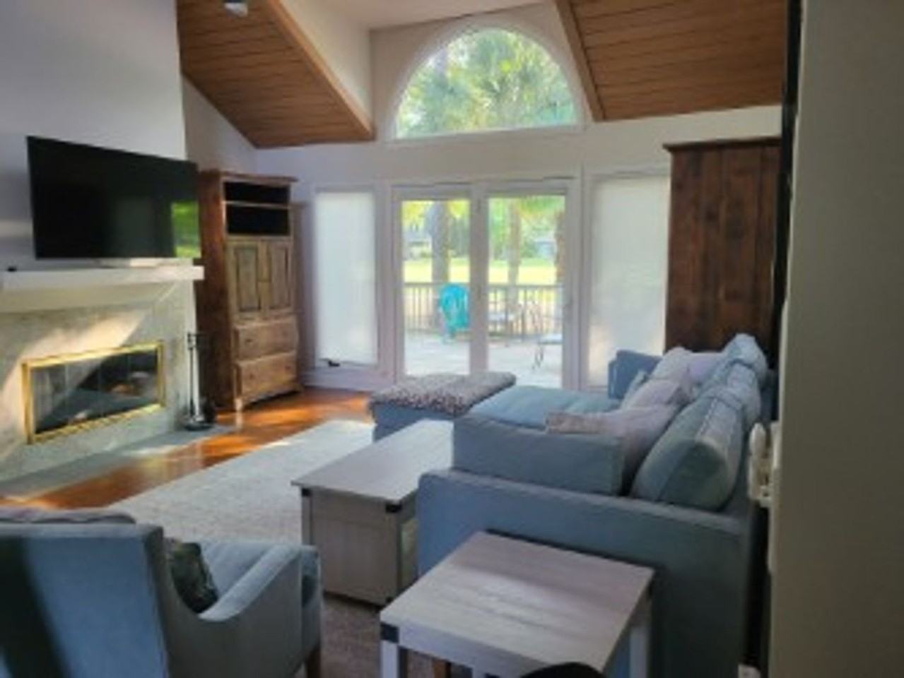 5 Fairlawn Ct - Photo 2 of 26