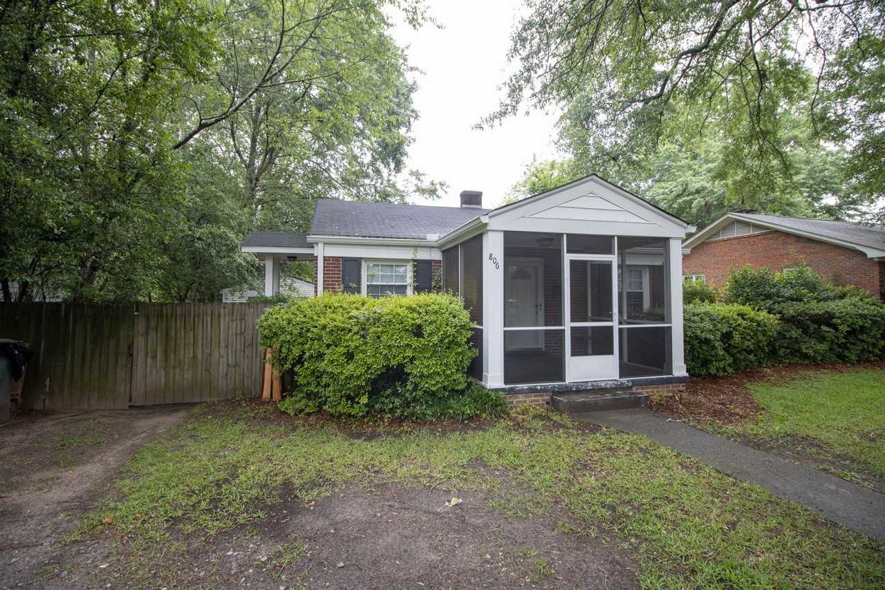 806 Huntington Ave - Photo 2 of 28