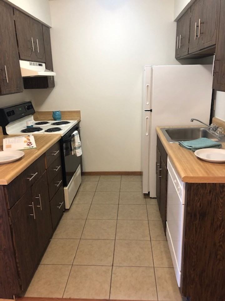 Orchard Park - Photo 4 of 23