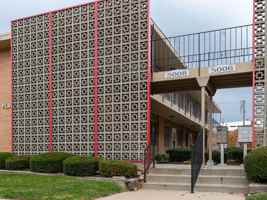 featured image of 5006 California St