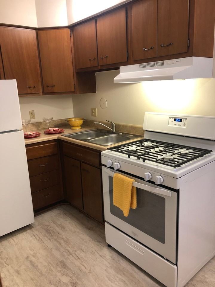 5006-08 California St - Photo 2 of 5