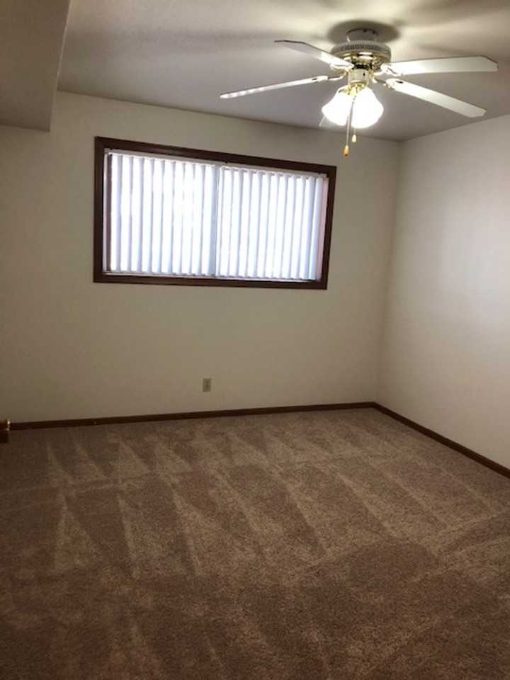 5006-08 California St - Photo 4 of 5