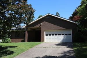 featured image of 1408 Pride Tree Cir