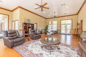 featured image of 611 Pineview Dr