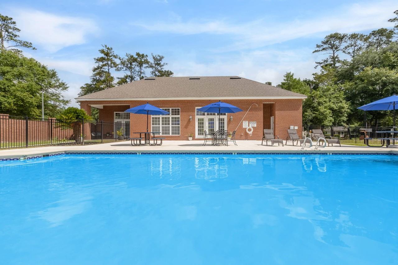 The Retreat at Pineview - Photo 5 of 48