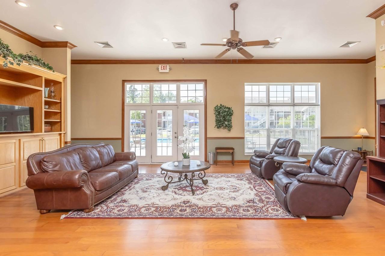 The Retreat at Pineview - Photo 7 of 48