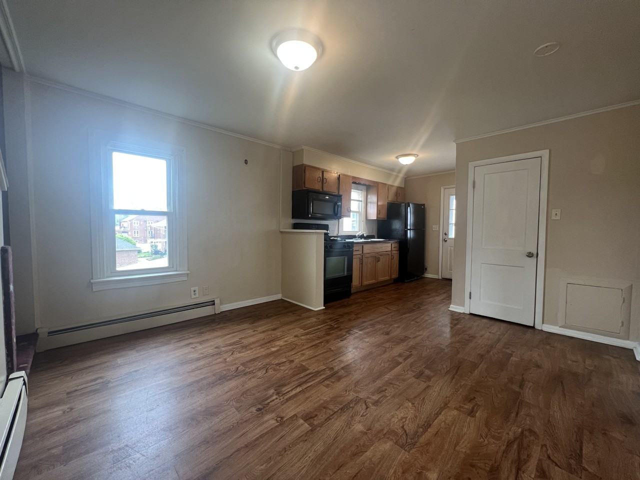 33 W Middle St #2 - Photo 7 of 17