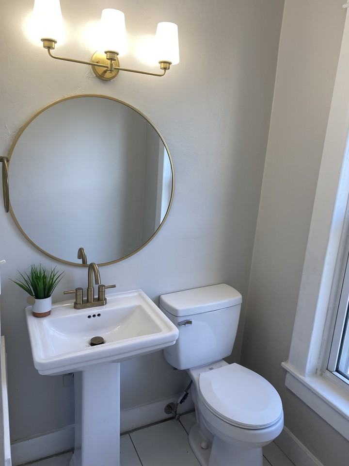 1920 Hutchins St #NA - Photo 4 of 24