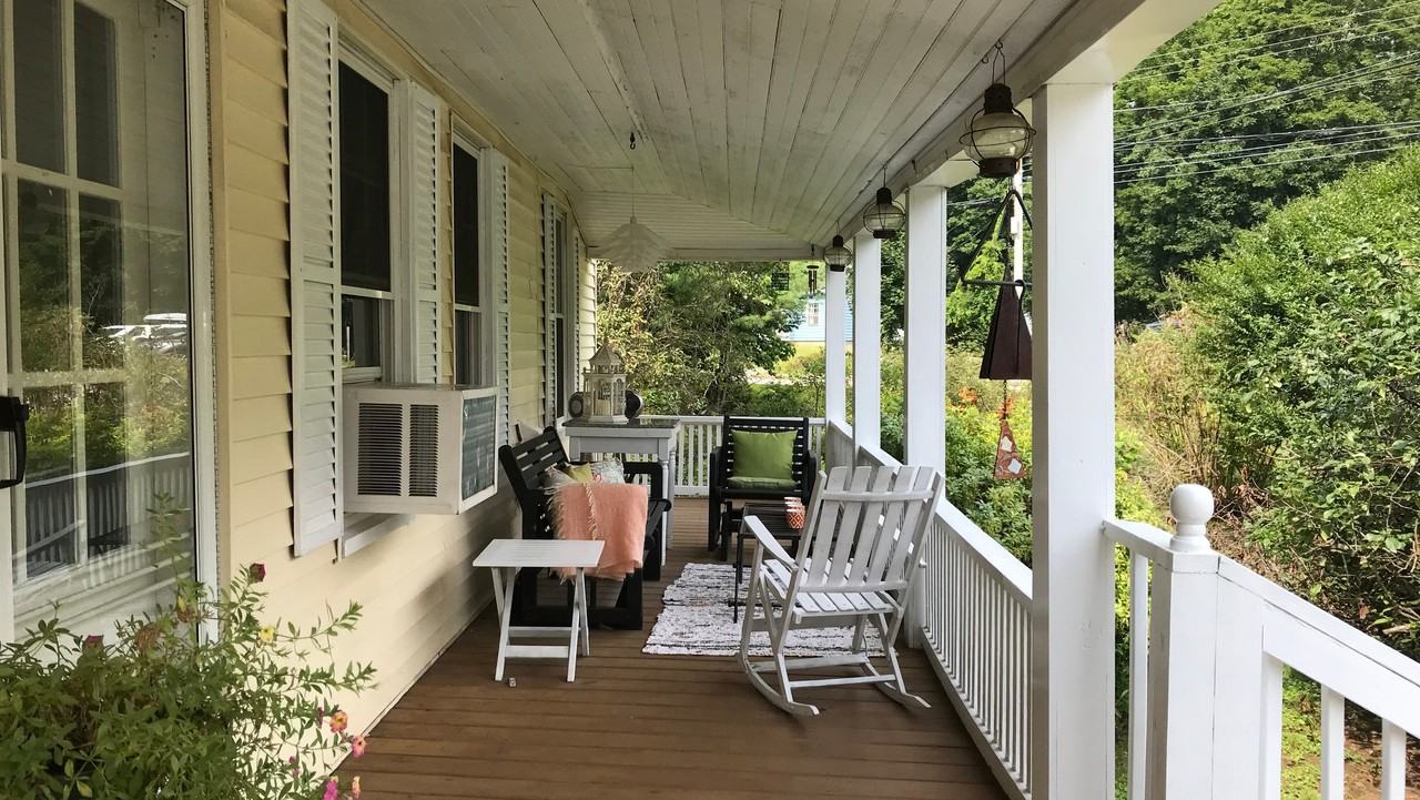 145 Long Sands Rd #NA - Photo 2 of 17