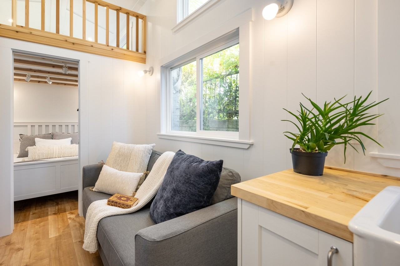 9849 Sunrise Highway #4 - Photo 7 of 17