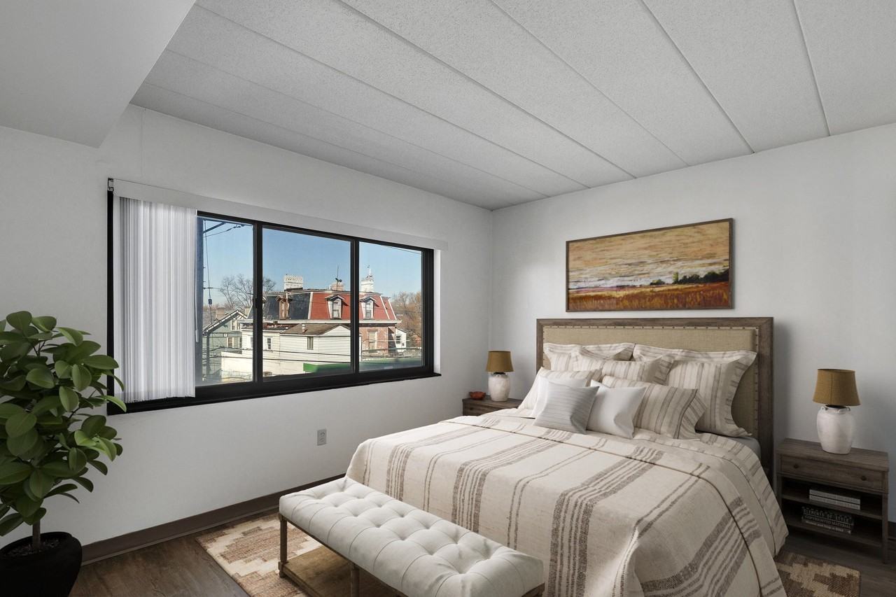 Highland Plaza Apartments - Photo 3 of 19