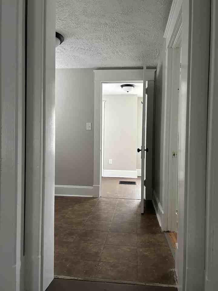 26 Jackson Ave #26 - Photo 6 of 14