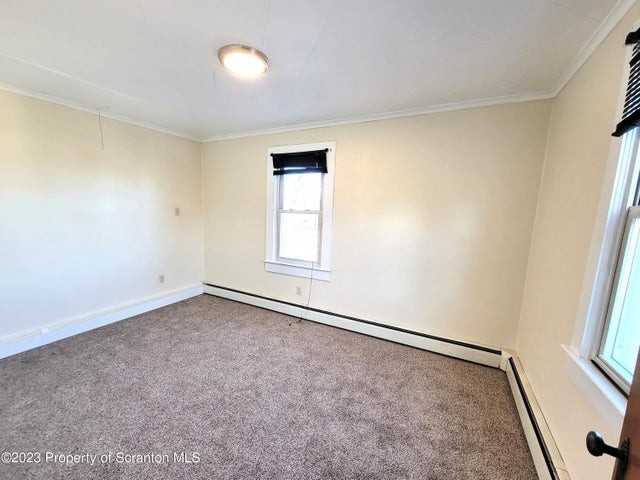 420 Genet St #3 - Photo 5 of 11